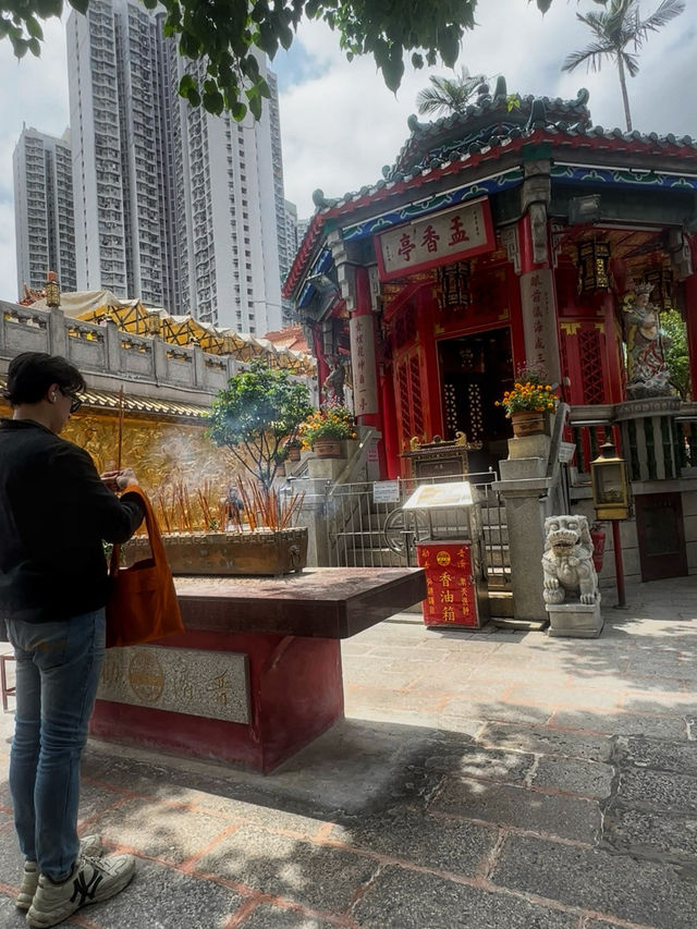 “วัดที่ใคร ๆ ก็ว่า ‘ขอแล้วสมหวัง’ ⛩️🇭🇰”