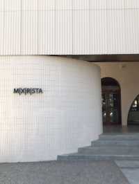 คาเฟ่สไตล์เรโทร Mixirista Lampang
