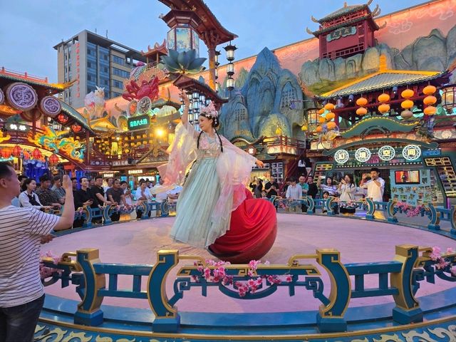 명월산해간불야성