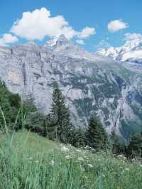 瑞士🇨🇭是阿爾卑斯山少女的故鄉