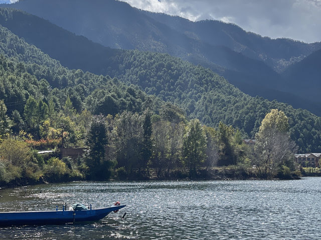 瀘沽湖絕美山水寫意一日遊🌊 瀘沽湖絕美山水寫意一日遊🌊
