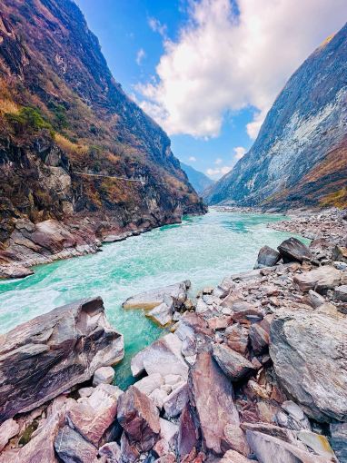 China's Legend of the Leaping Tiger: A UNESCO World Heritage Site