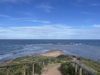 Australia | The End of Sydney's Northern Beaches: The Blue Surrounded by the Sea on Three Sides.