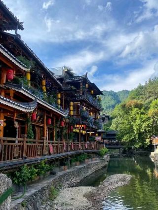 Before You Enter Qianhu Miao Village, Prepare for More Than Just Beautiful Views