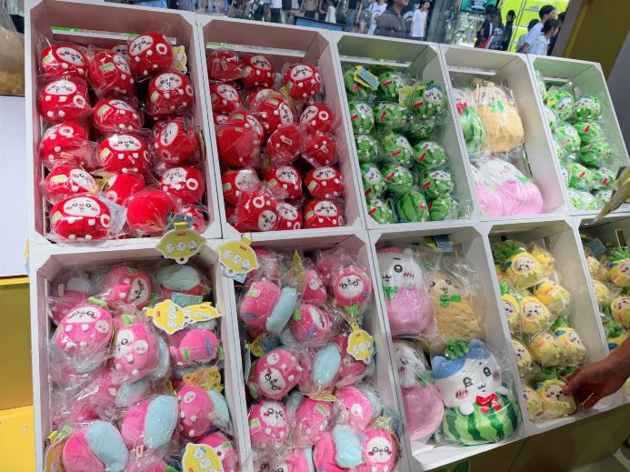 A Must-Visit: Chiikawa Fruit Pop-Up at Shenzhen MixC World! No