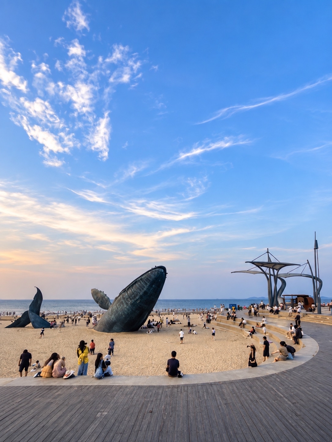 🌊 煙台太陽塔，一座位於海邊的建築，它不僅“漂亮”，而且設計上與太陽和諧共生。