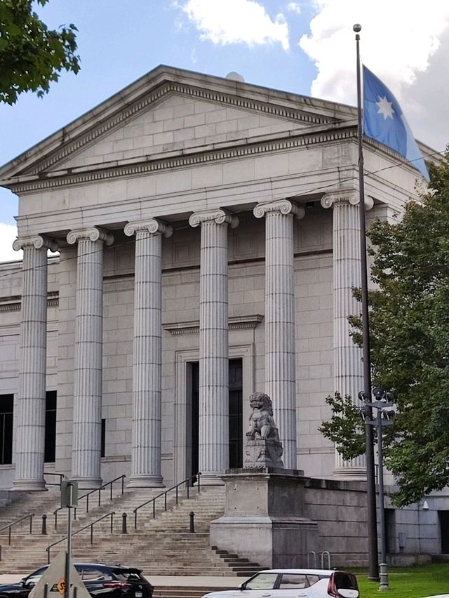 Minneapolis Institute of Art and Churches nearby