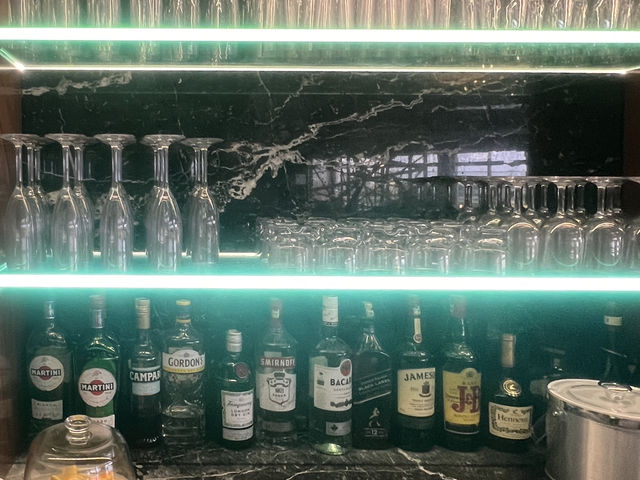 몰타 공항 라운지 LA VALETTE CLUB