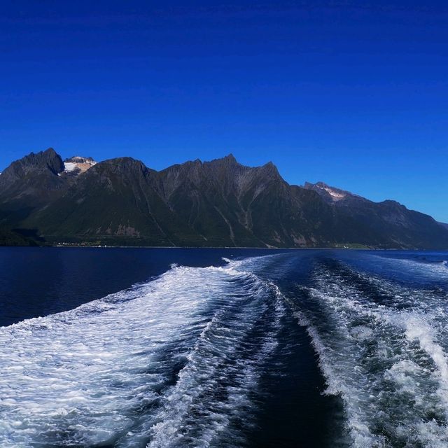 Hjørundfjord Ferry Adventure: Norway's Hidden Fjord Gem