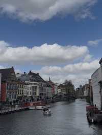 Waffle Ecstasy in Ghent - Bueno & Blueberries 