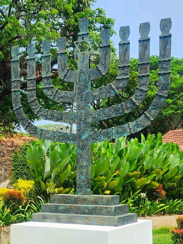 Cochin Synagogue: A Colorful Step Back in Time!