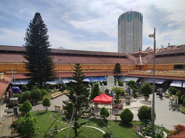 Binh Tay Market: a local market 🇻🇳