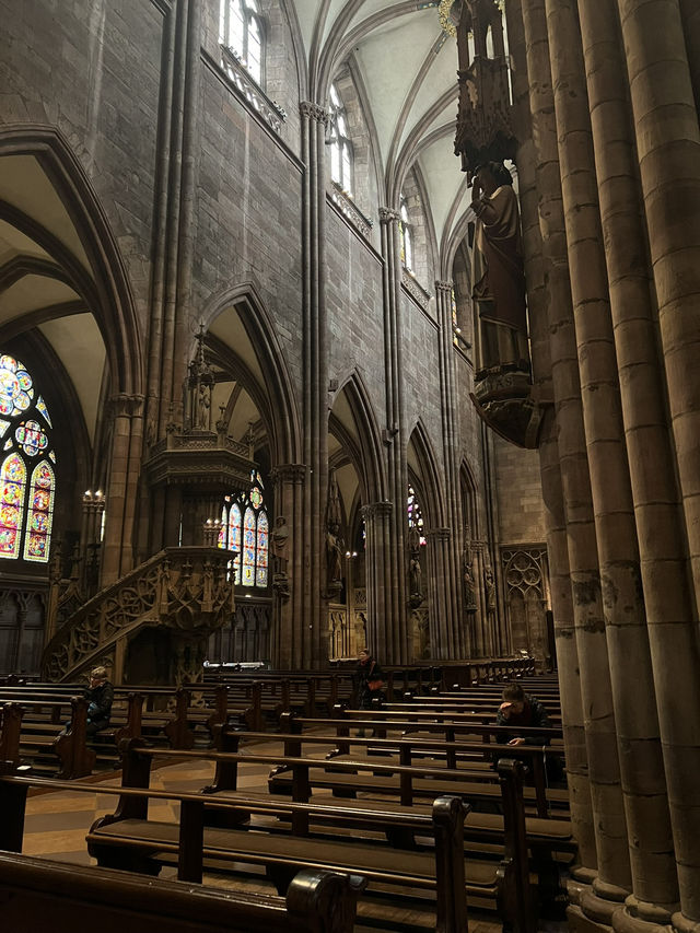 Gothic Glory in the Black Forest – The Majestic Freiburg Minster 🌄⛪  