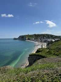Etretat, France, is the perfect getaway! 🌊☀️