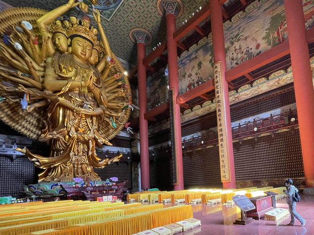 【上海・東林寺】一万体の仏像は圧巻です