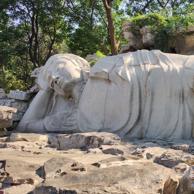 Thousand Buddhas Mountain 