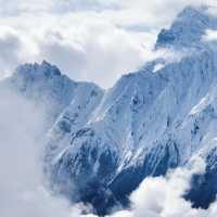 這是被稱為世界最美的雪山||梅裡雪山