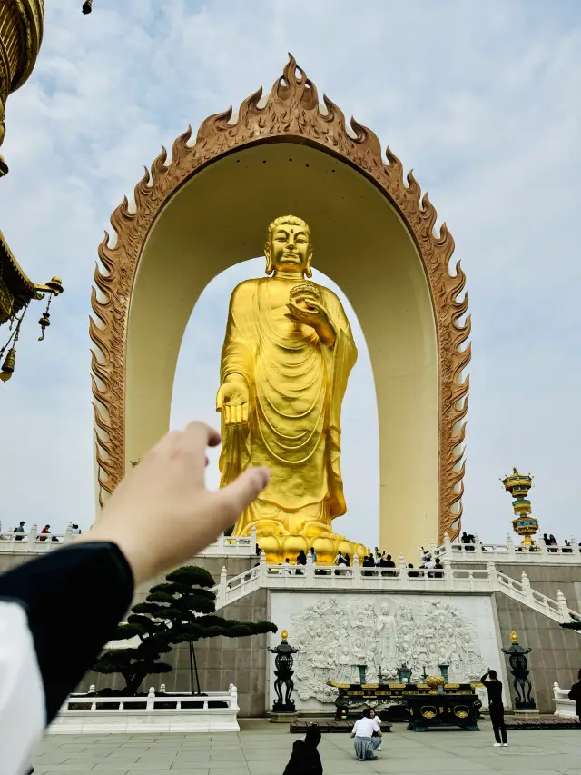 Donglin Grand Buddha