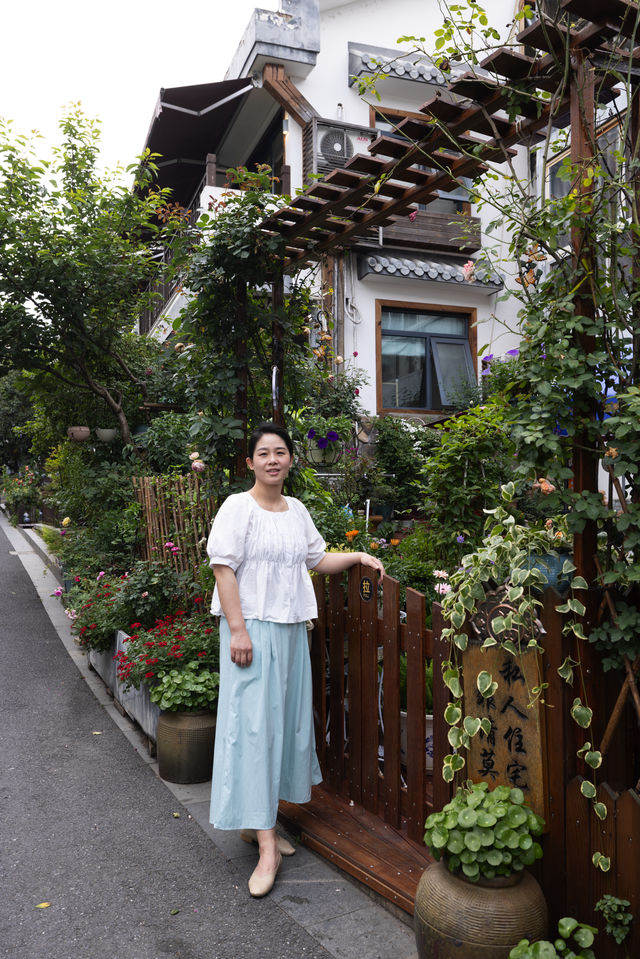 這個位於杭州西湖邊的村子真有氛圍感