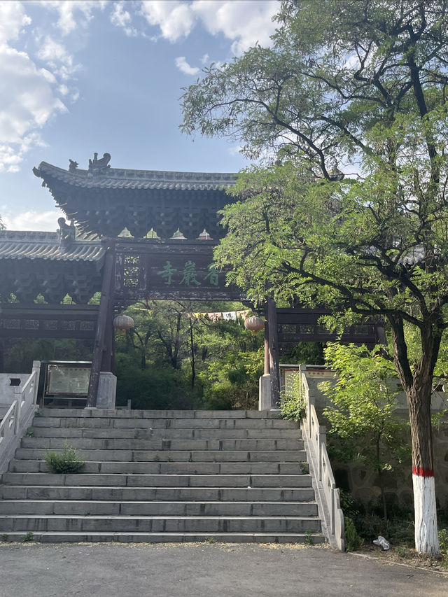 端午去哪玩｜避開人潮，打卡清徐香岩寺：歷經滄桑，光彩依舊