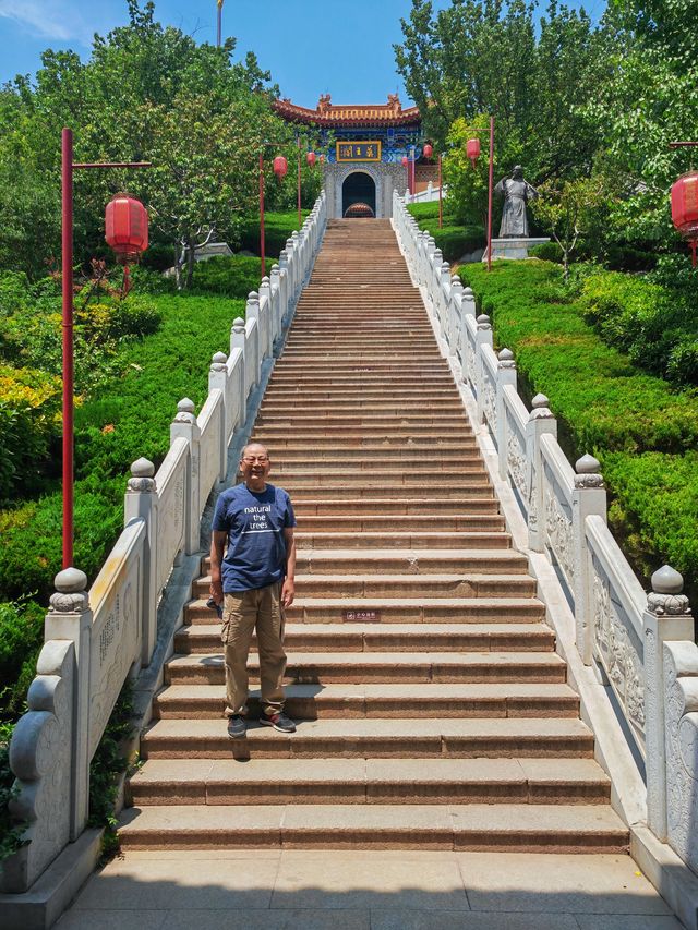 東阿阿膠城，藥王山，洛神湖