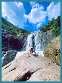 台州旅行飛騰直欲天台去落水千尺萬仞山