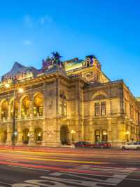 🍇 Vienna Vino Vibes: Hotel Rathaus Highlights 🏨