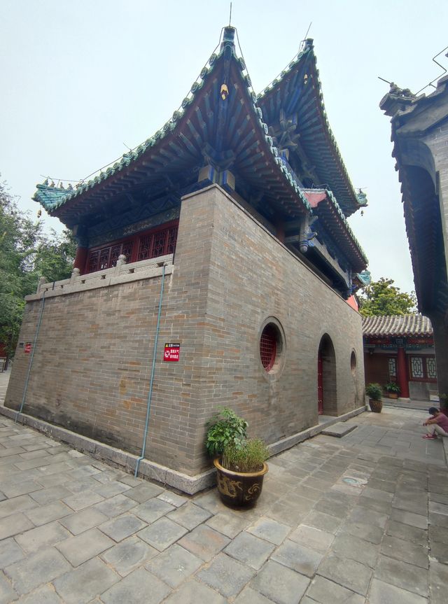 鄭州城隍廟。
