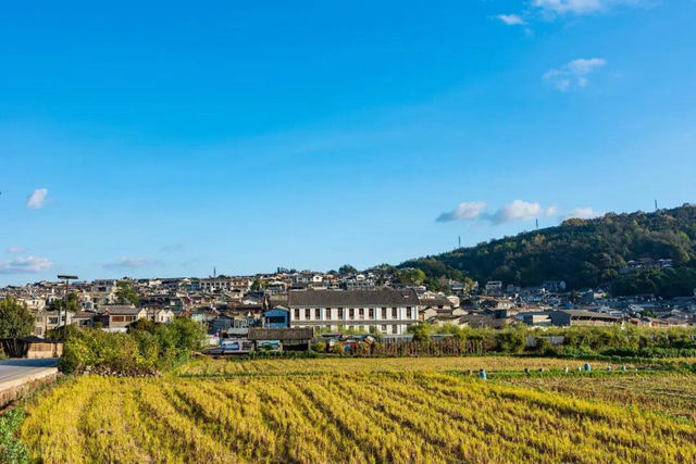 10-12月適合去的6個旅行地,接下來三個月,秋景明艷動人。 10-12月適合去的6個旅行地,接下來三個月,秋景明艷動人。