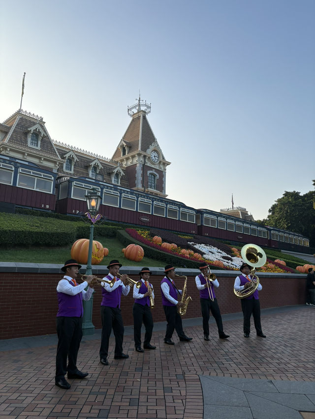 Hidden Gems at Hong Kong Disneyland
