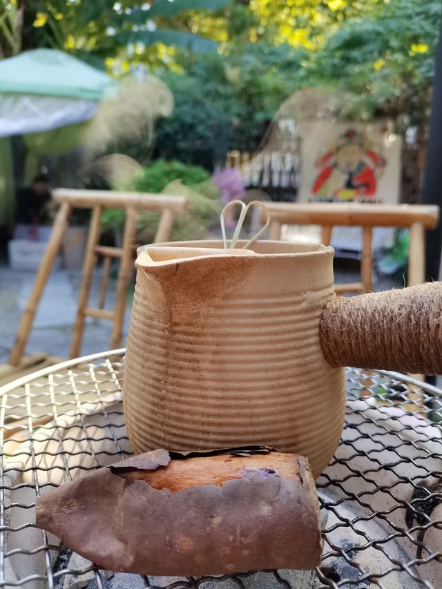 今日立冬，還不來雲朵茶館圍爐煮茶嗎。