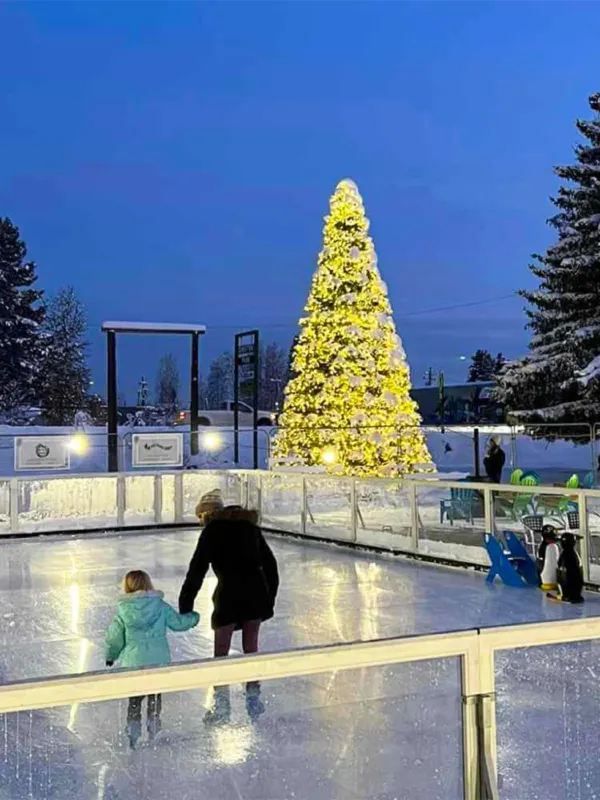UK 2023 Christmas Ice Rink Collection: Winter's Exclusive Joy