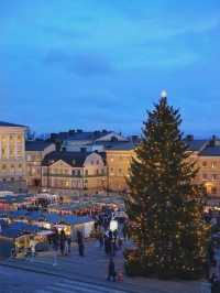 Helsinki | Pink and Purple Sunset and Christmas Market 🎄