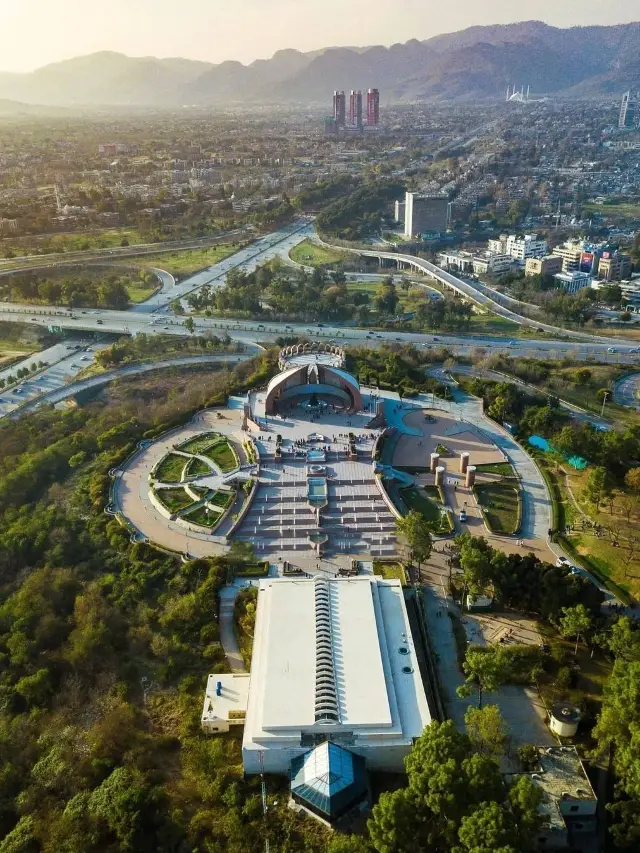 パキスタンなど複数国を19日間じっくり満喫　美しすぎて泣ける