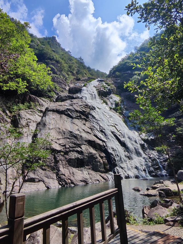 金華磐安青梅尖無濾鏡原片直出的風車美景