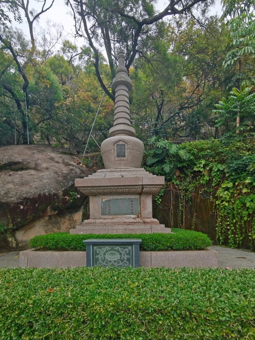 五老峰，南普陀寺內的絕佳風景。｜Trip.com 廈門