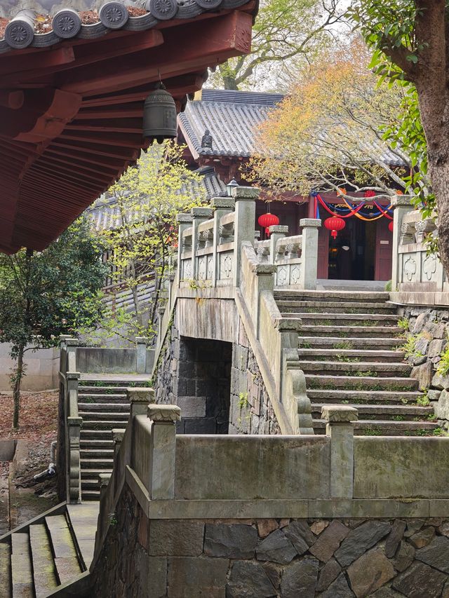 達蓬山仙佛谷