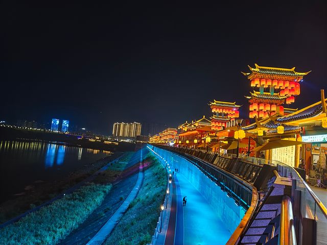 廣安——偉人故里，紅色旅遊與自然風光的交融