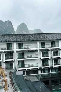 喺陽朔提早開始退休生活…