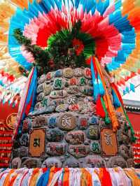 Beyond the Clouds: A Traveler’s Journey to Yaqing Temple’s Spiritual Solitude