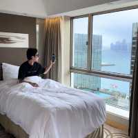 🇭🇰在香港！！看到了藍調愛樂之城😭😭😭海景皇家太平洋酒店