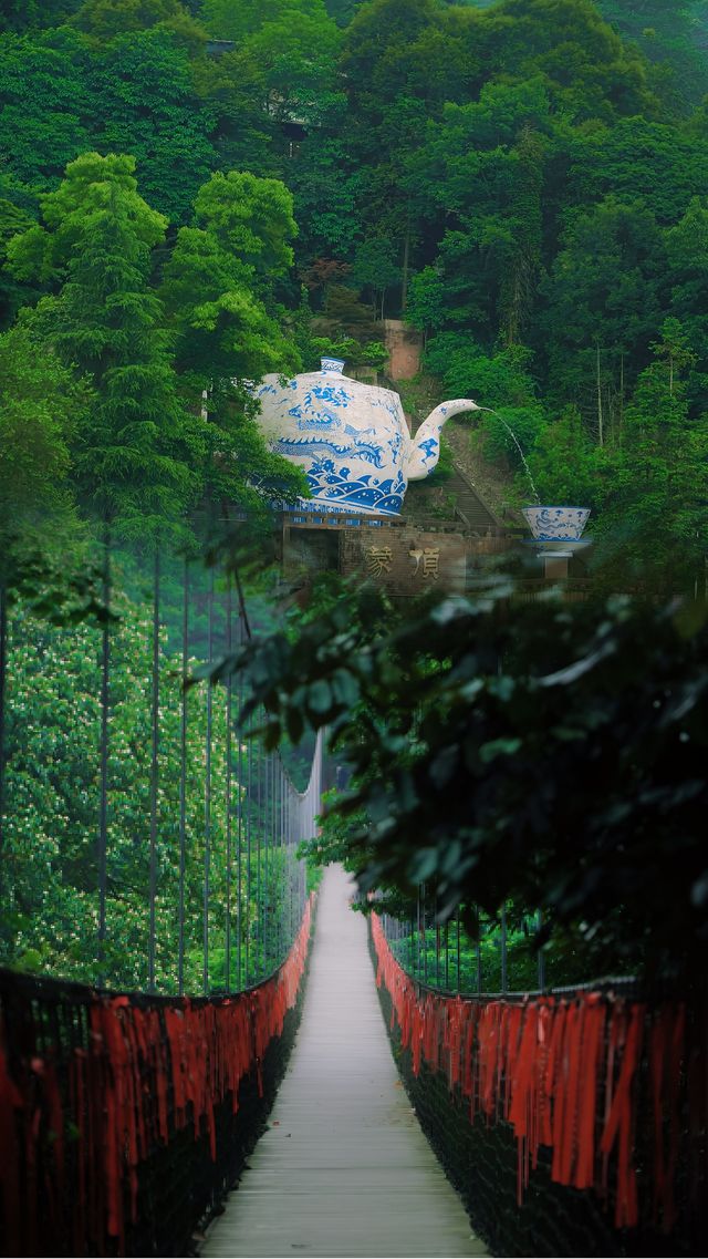 後悔來遲了！！比青城山還美的徒步古道