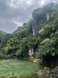 The amazing waterfall HUANGGUOSHUPUBU