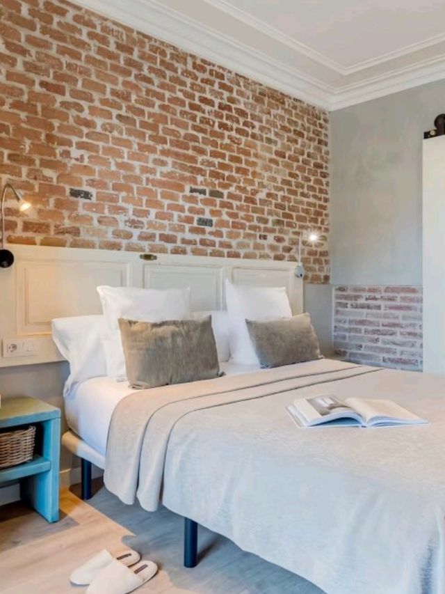 巴塞隆拿🇪🇸聖家堂旁嘅靚露台Airbnb！