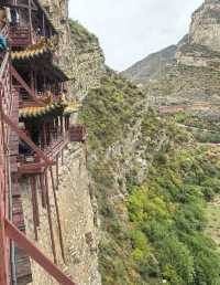 千年古寺懸空奇觀