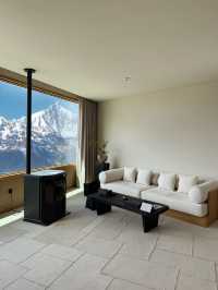 不是國外，這是梅里雪山的泊度酒店！！