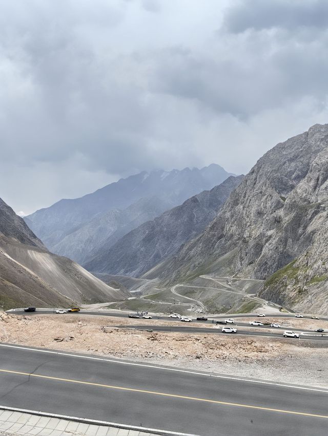 冬日伊犁包車遊 解鎖冰雪童話世界