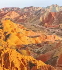 冬天的西北景美人少,必須衝