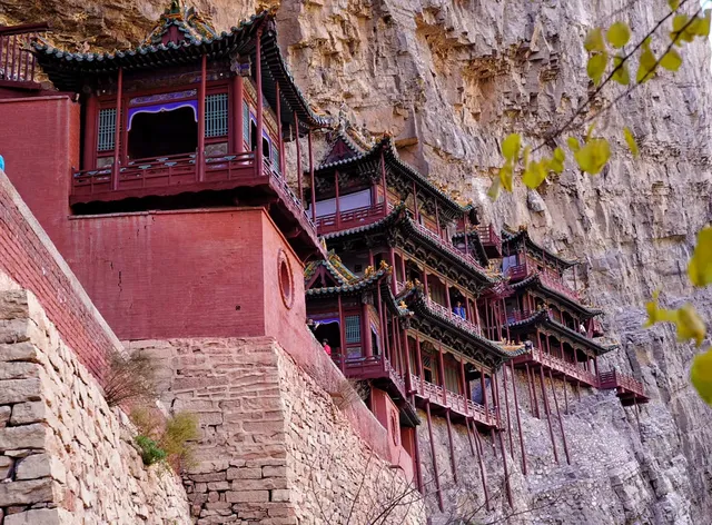 懸空寺|在峭壁上拍下信仰的“驚險與篤定” 懸空寺|在峭壁上拍下信仰的“驚險與篤定”