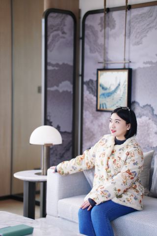 Must-stay luxury hotel for visiting Zigong Lantern Festival